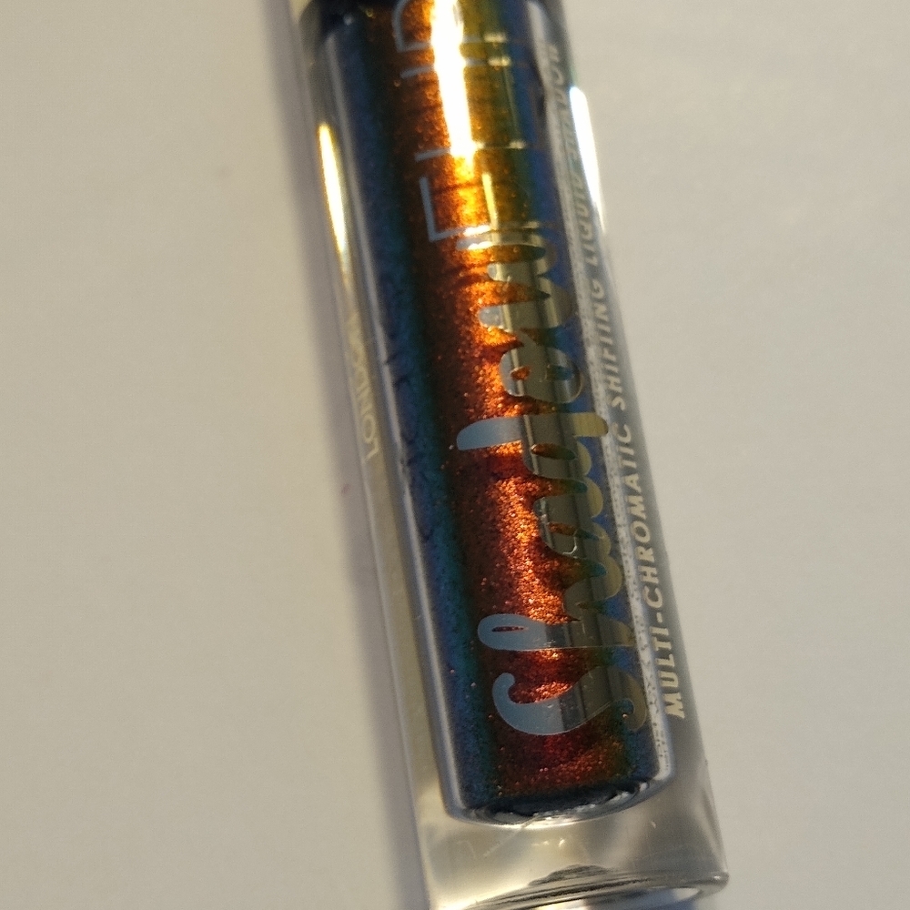 Ciate London shadow flip